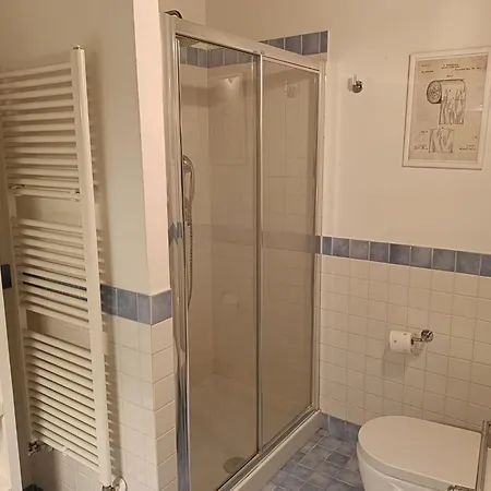 We # Are Ai Cassarelli Παλέρμο